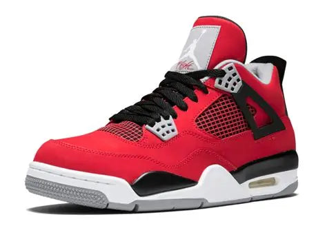 AIR JORDAN 4 RETRO 'TORO BRAVO 2026